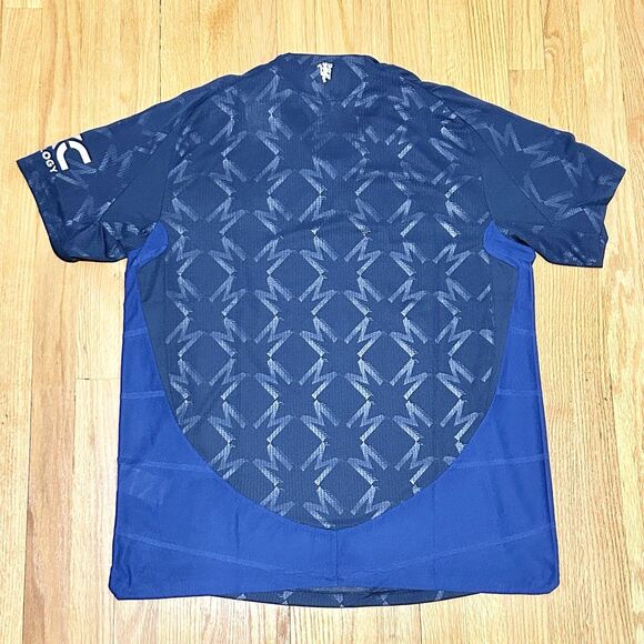 Adidas Manchester United Away 24/25 Men’s Size XL Blue Authentic Soccer Jersey - Picture 5 of 9